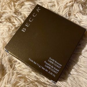 Becca Sunlit Bronzer ✨NEW✨